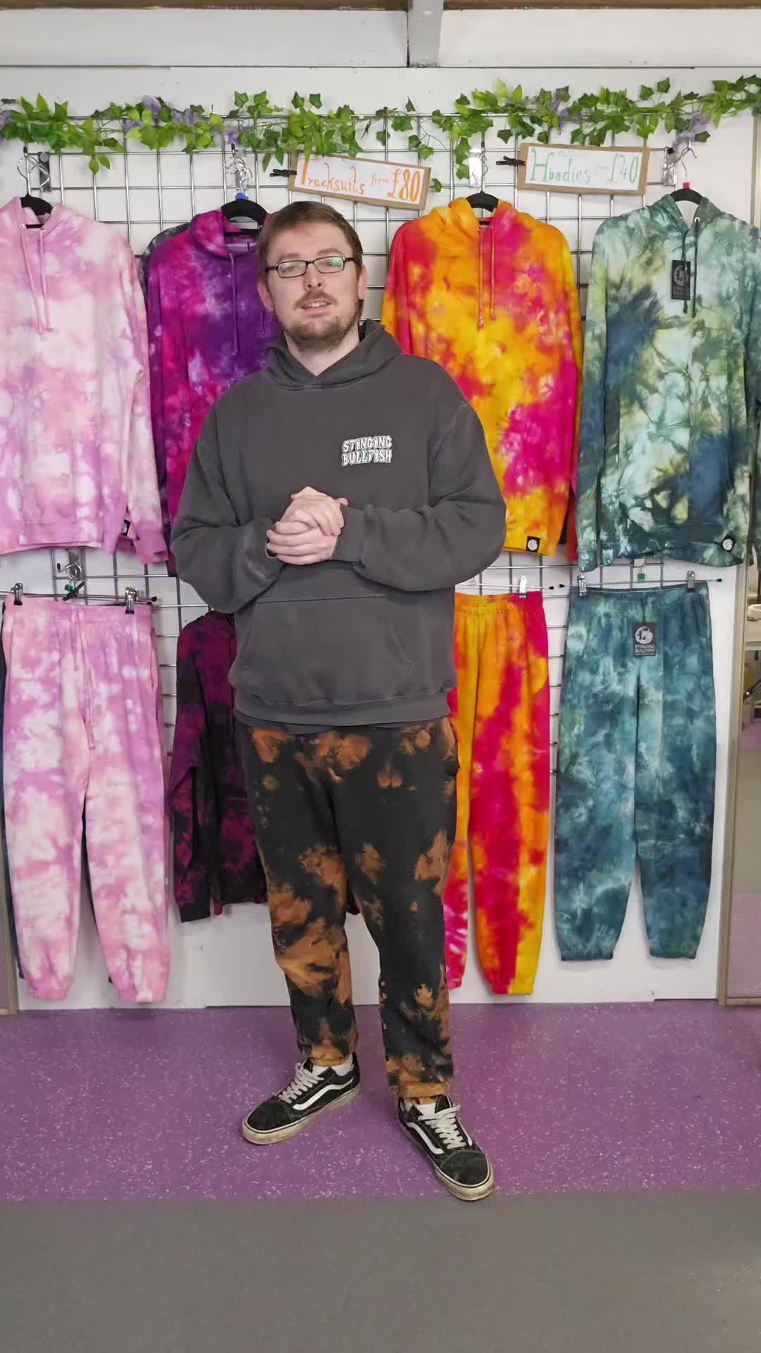 @Stinging Bullfish Tie Dye