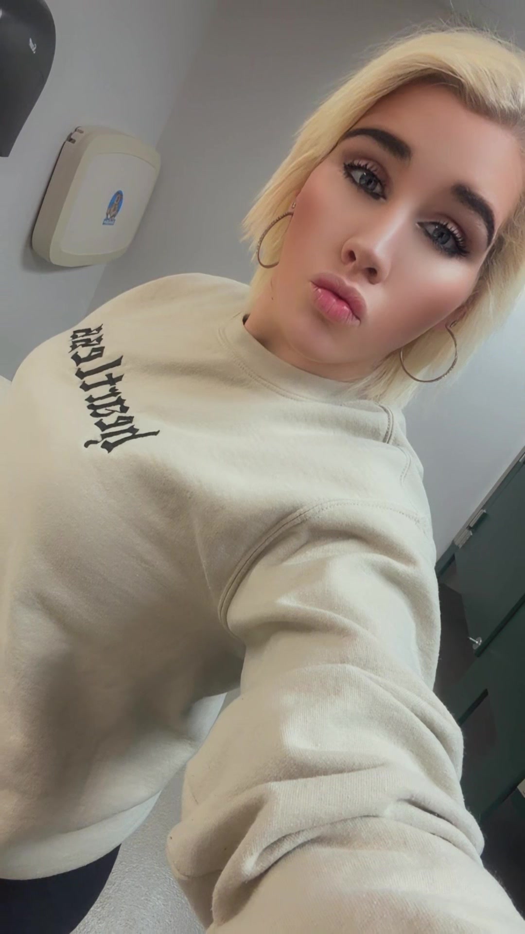 @cheyenne jade โจ