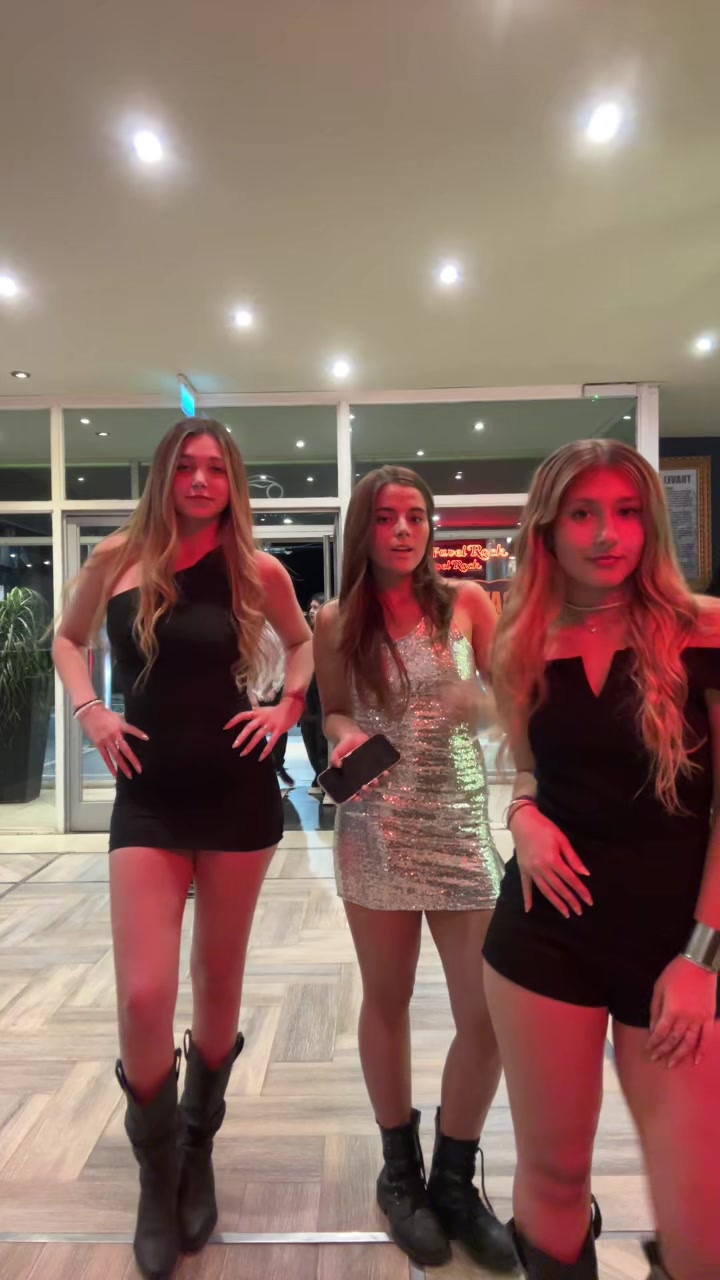 @manuela🪽