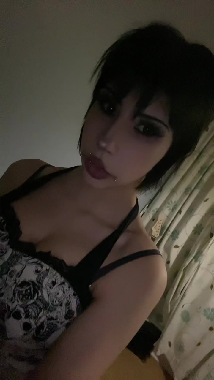 @somegirlxybz