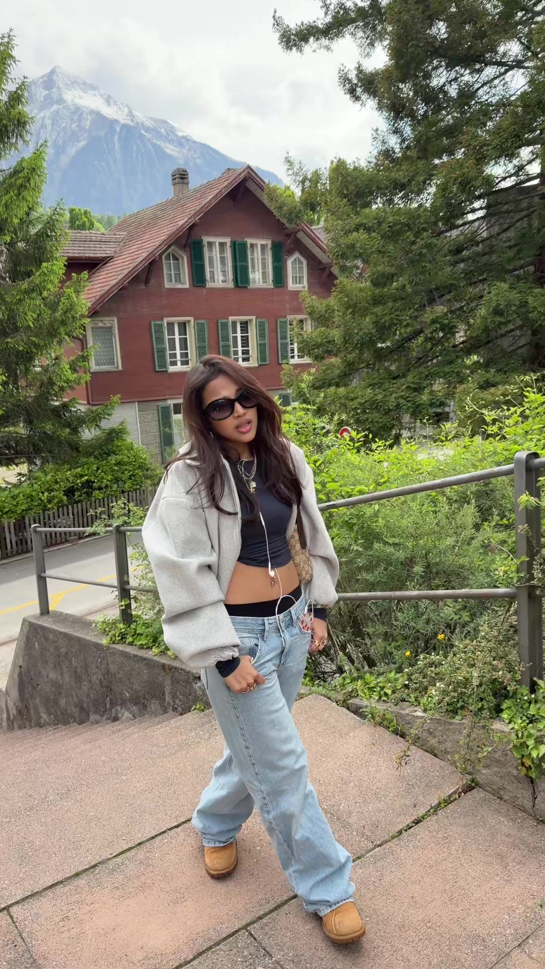 @arthadaa