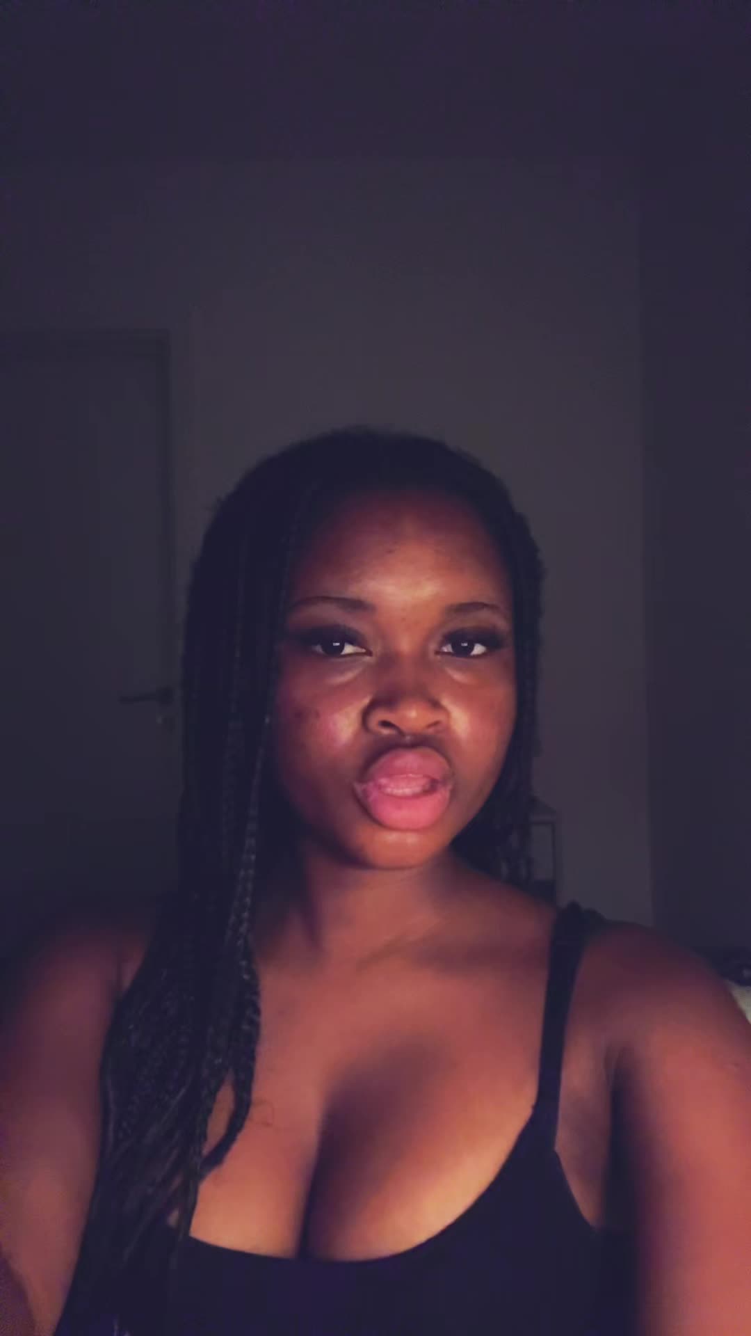 @⠀