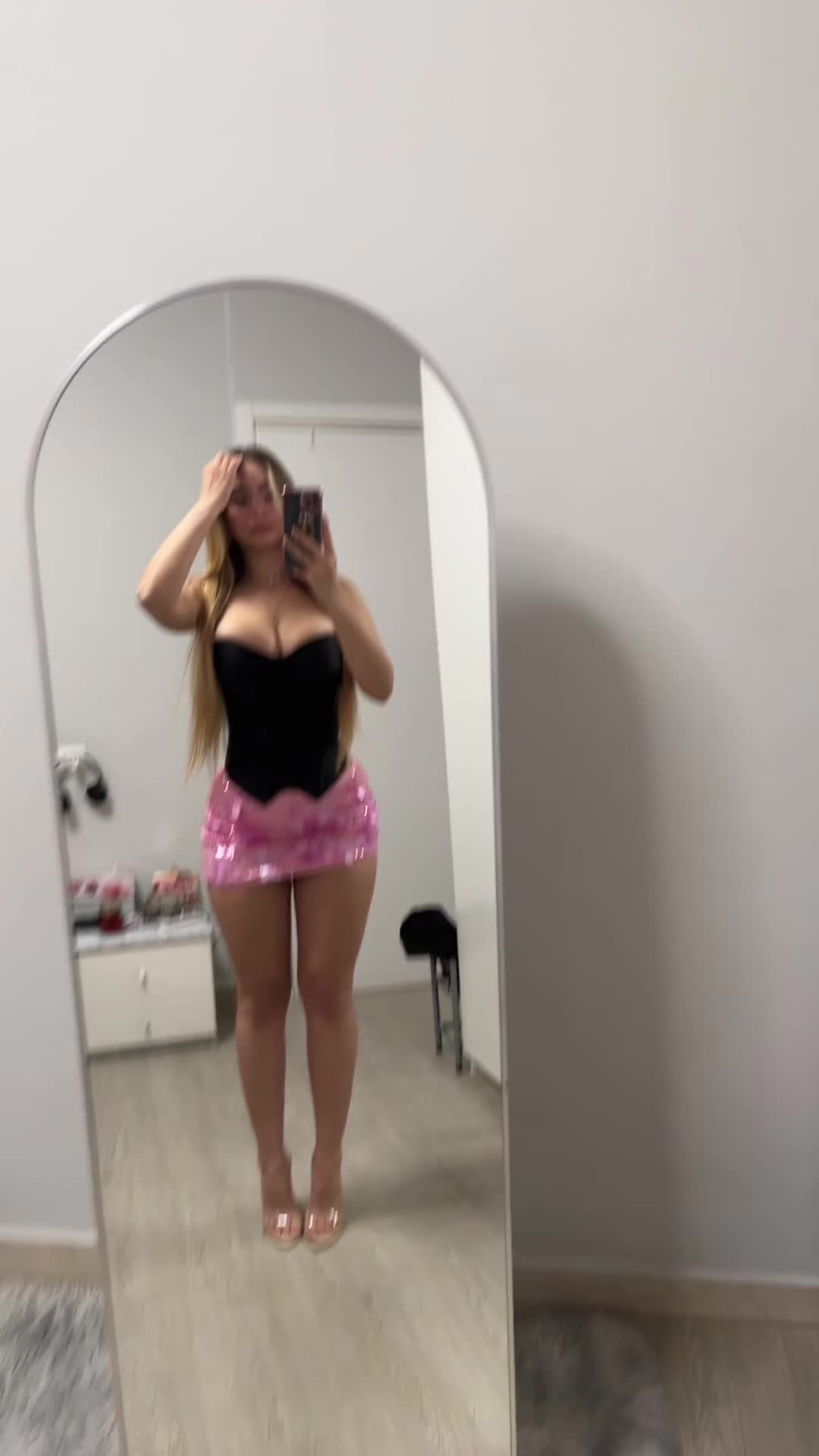 @Melania