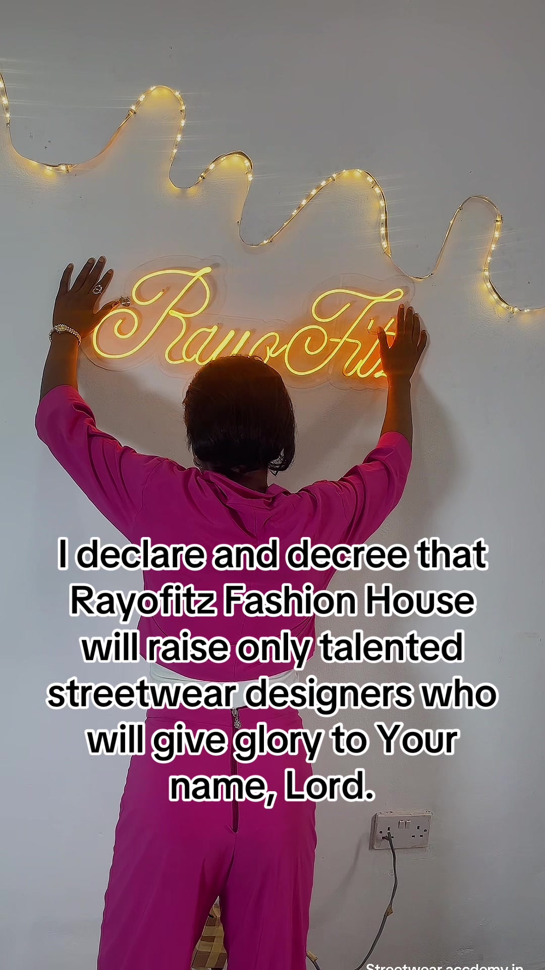 @Rayofitz Fashion house