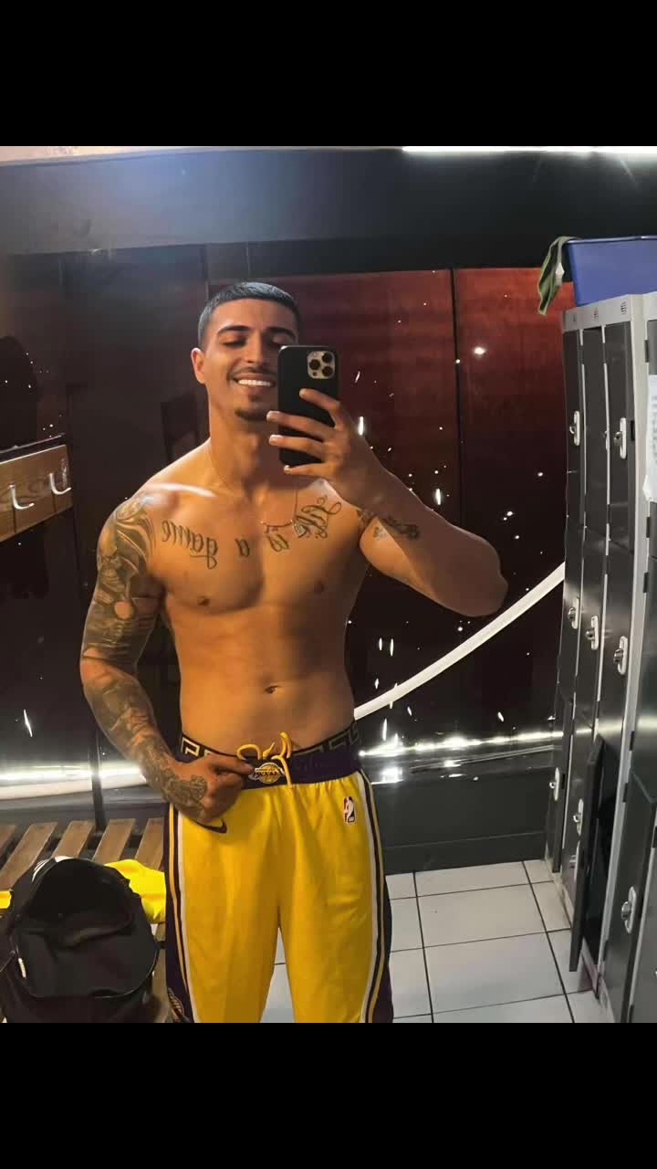 @capiroberto