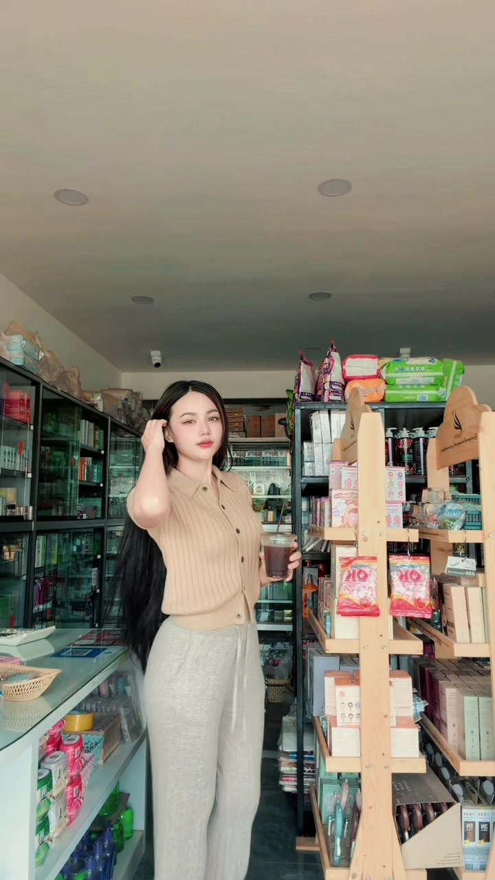 @htwehom