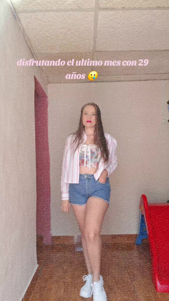 @Jaquelinegarcialara