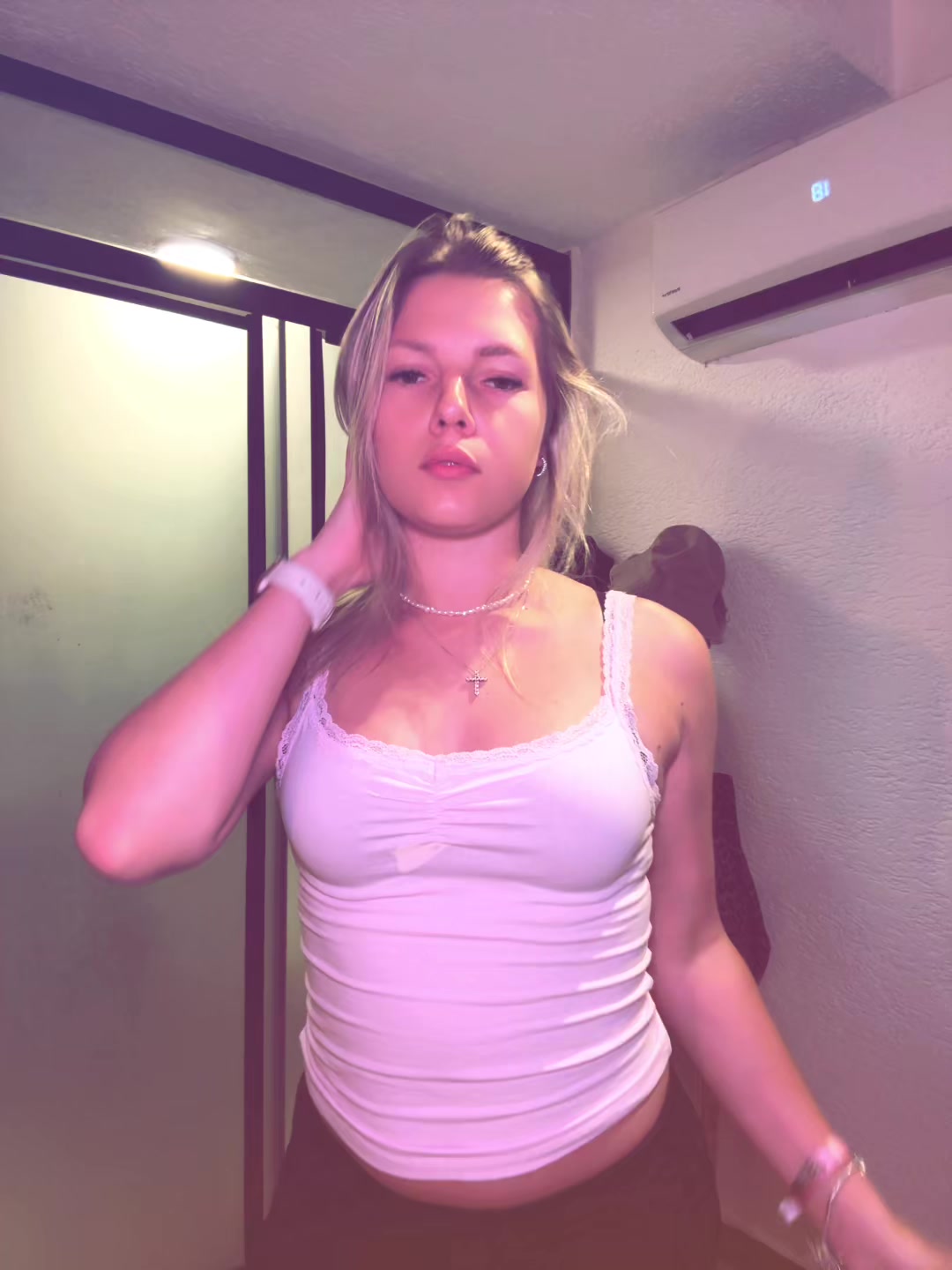 @lizka🍒