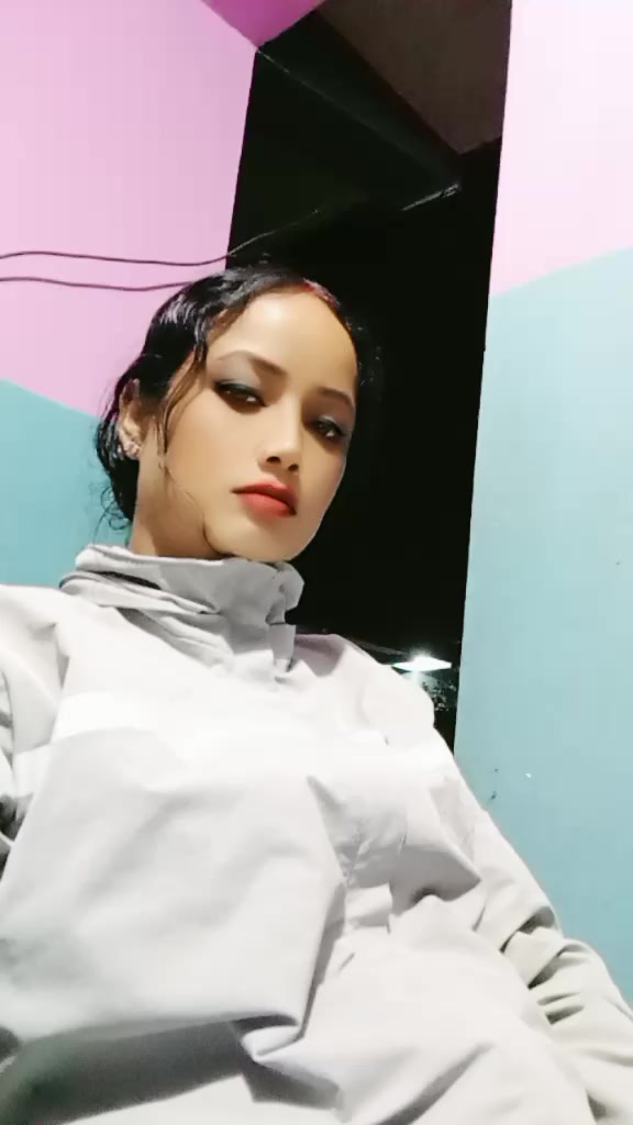@ishowri