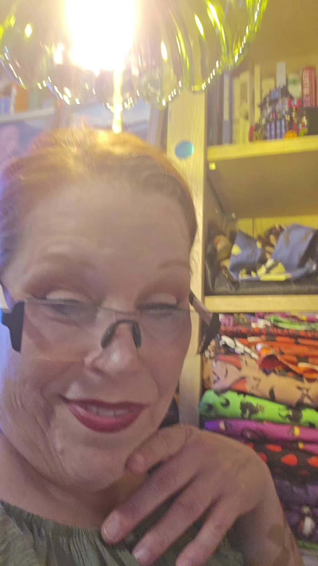 @Red Headed Horror (Jeanie)