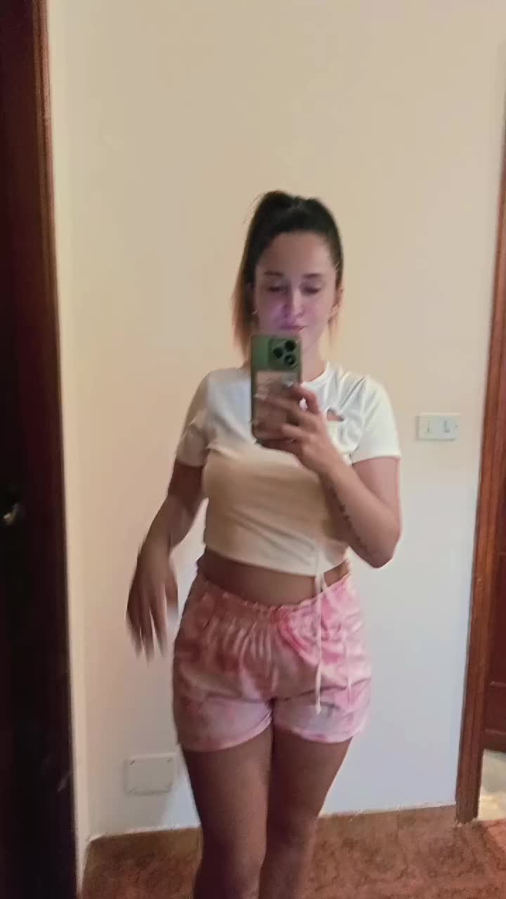 @Adina Elena🦒🦒🦒♥️