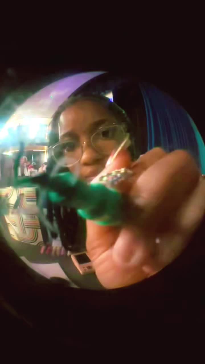 @t ꨄ