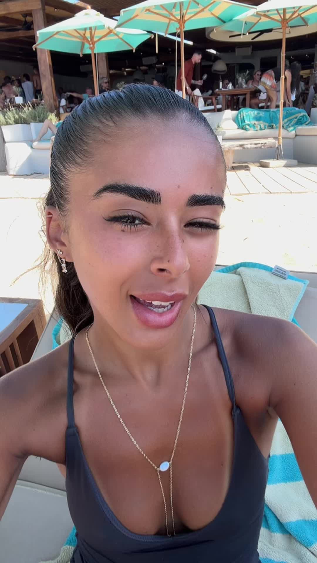 @Farahtagmi