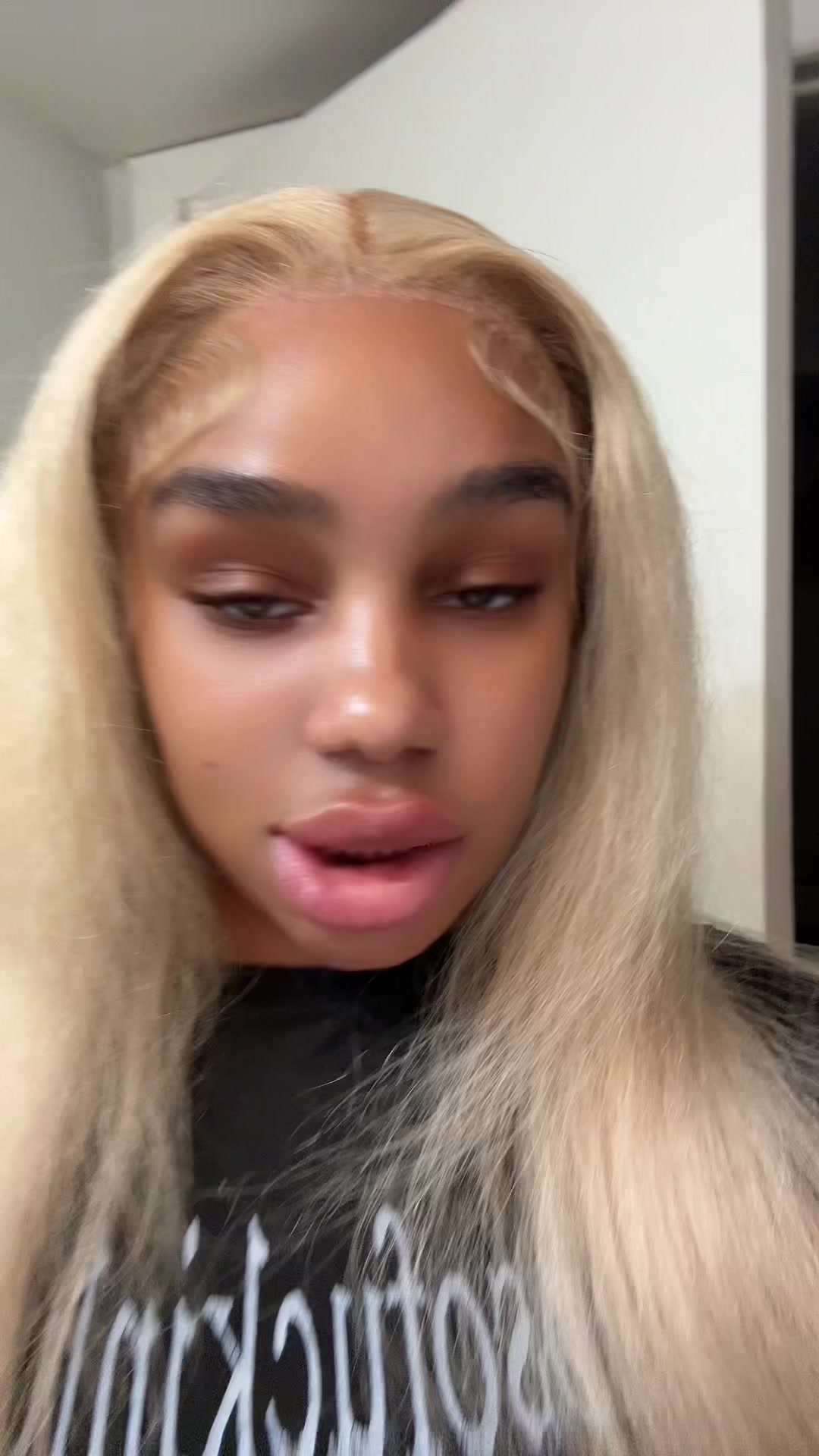 @Kayroyalxx