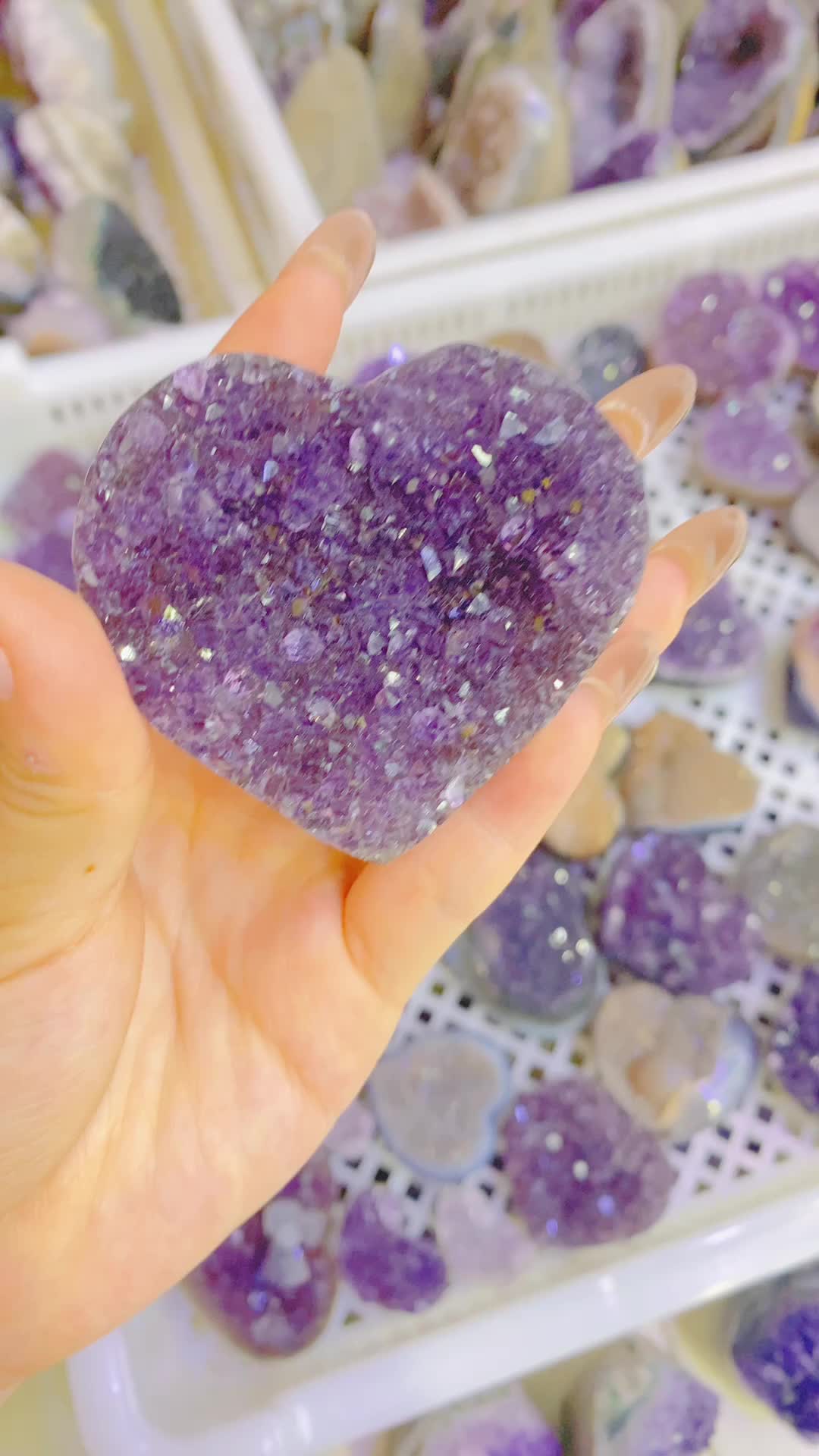@qqscrystals