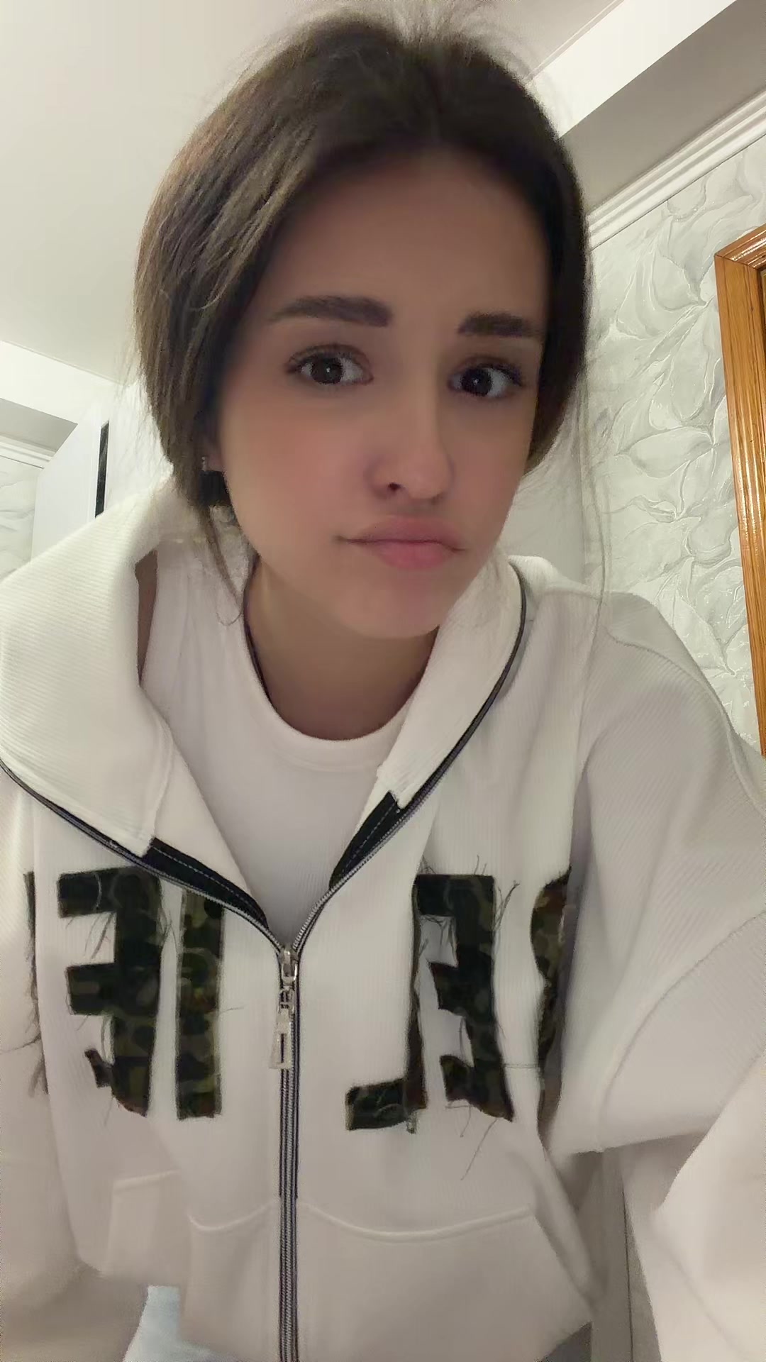 @uuhvfhn