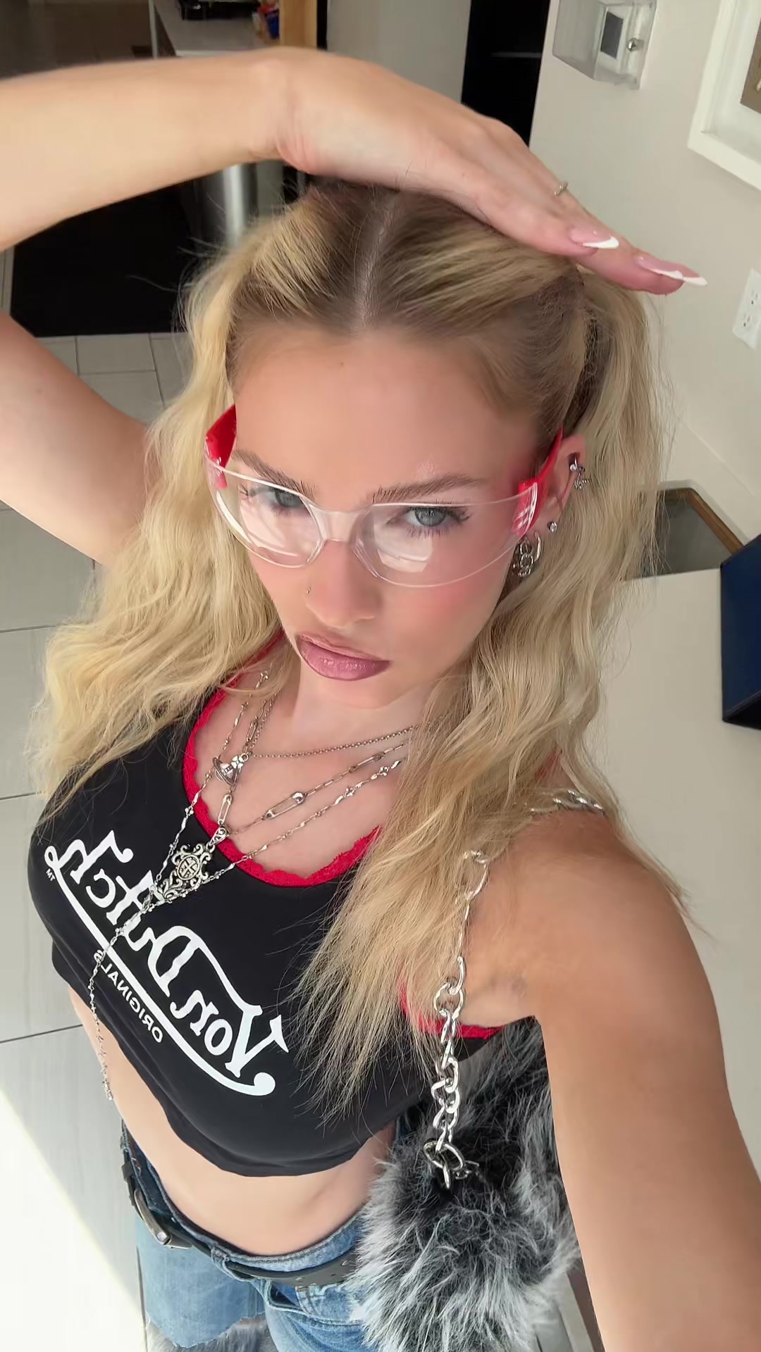@laniiii