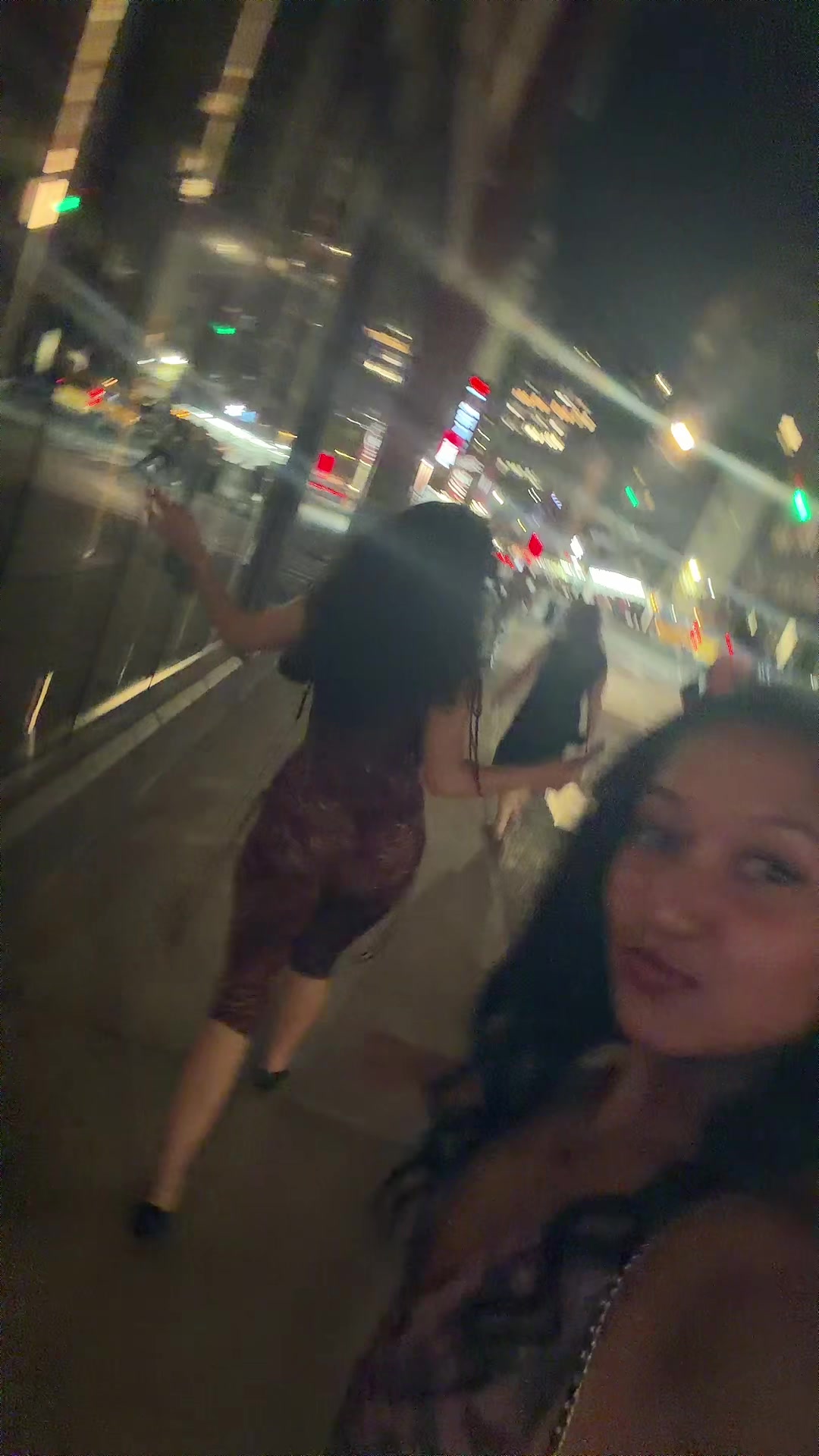@monae.rain