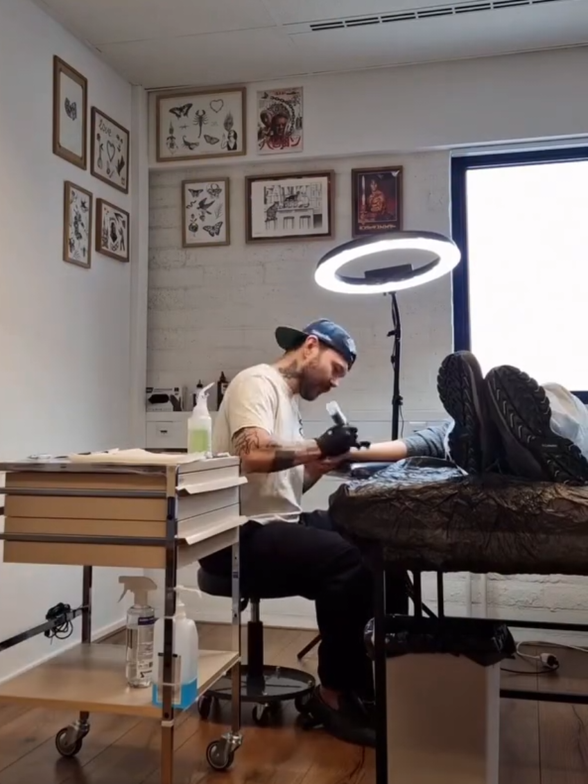 @Single Needle Magic
