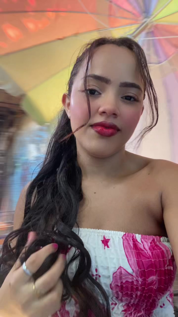 @Monica_shooow