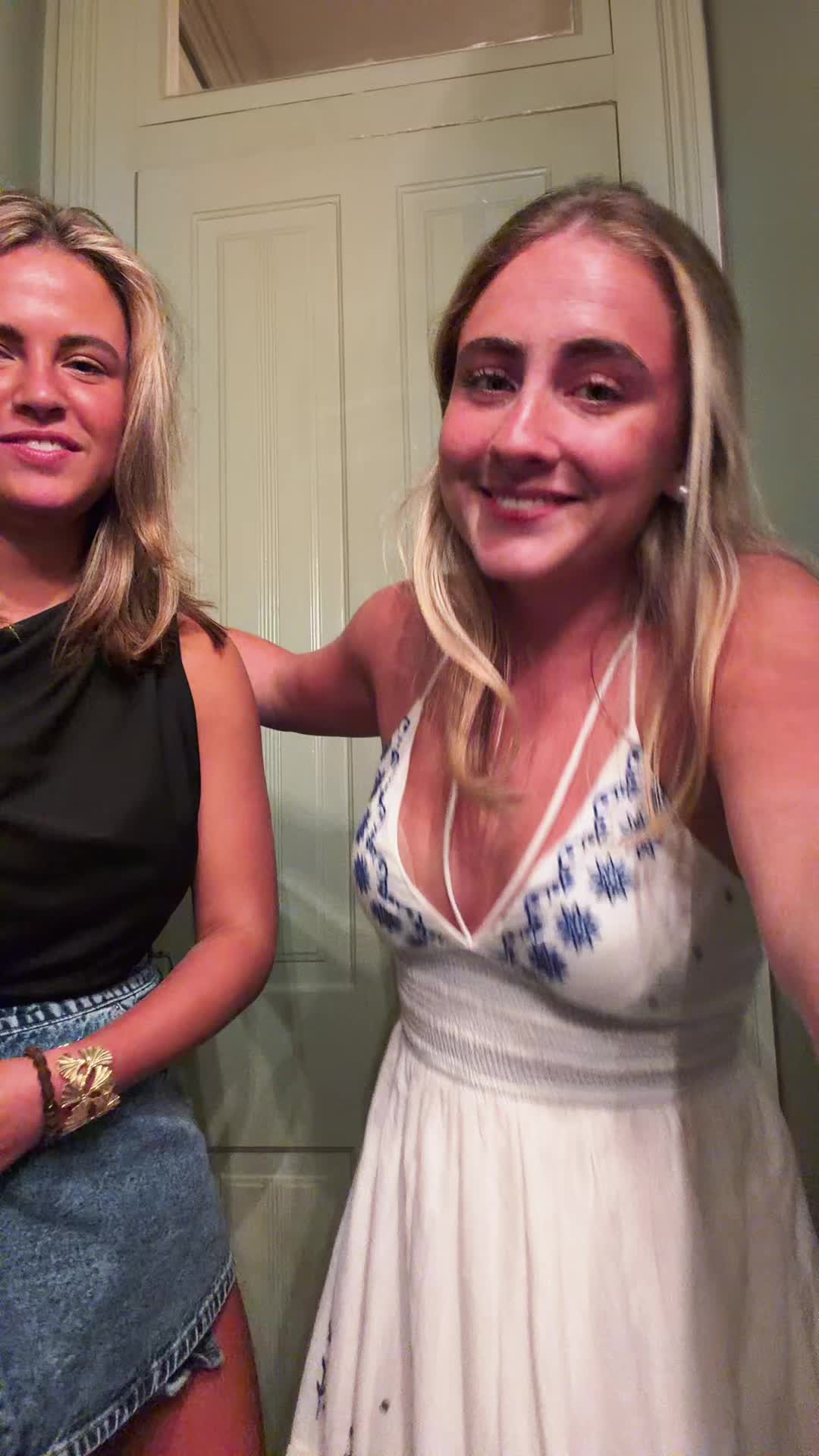 @CC