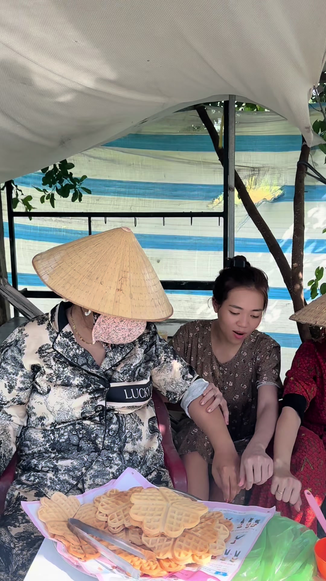 @Út Không Báo 🦅💚