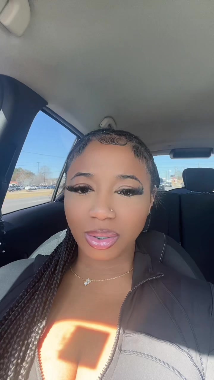 @agirlnamedsky
