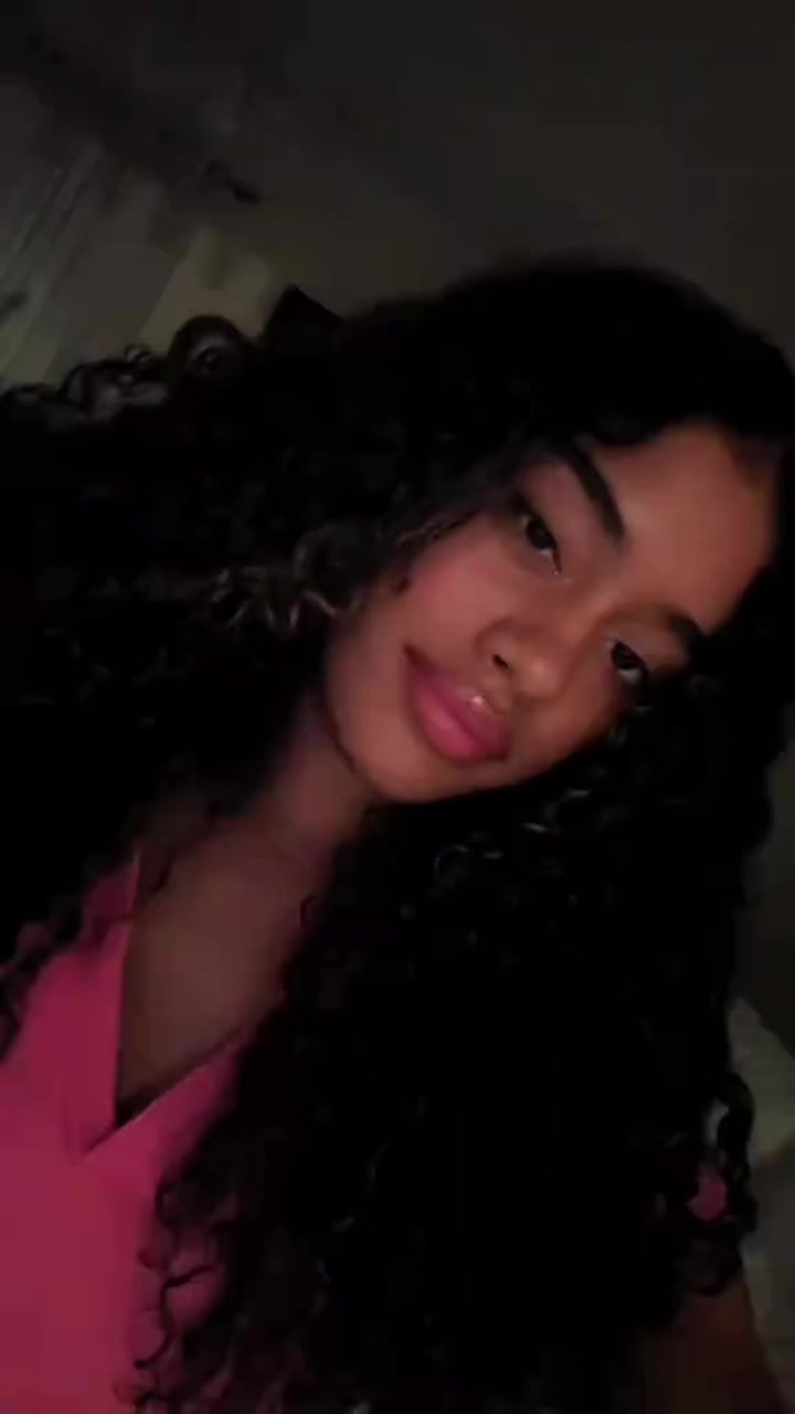 @✰𝒜𝓃𝑔𝑜𝓁𝒶𝓃  𝑔𝒾𝓇𝓁 ✰💗