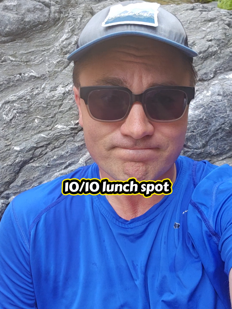 @Alex Martin | HikingAstronomer