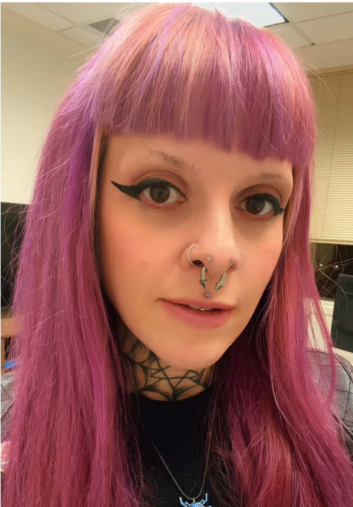 @𝔞𝔪𝔟𝔢𝔯🧚🏻&zwj;♀️