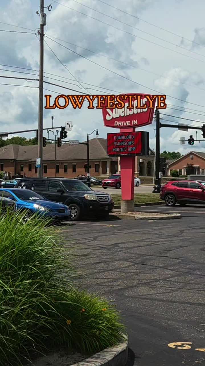 @LOUIEVSXXII
