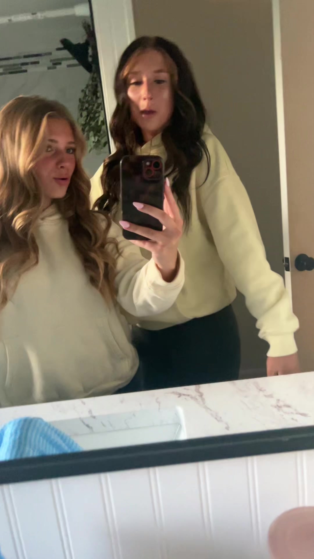 @ella