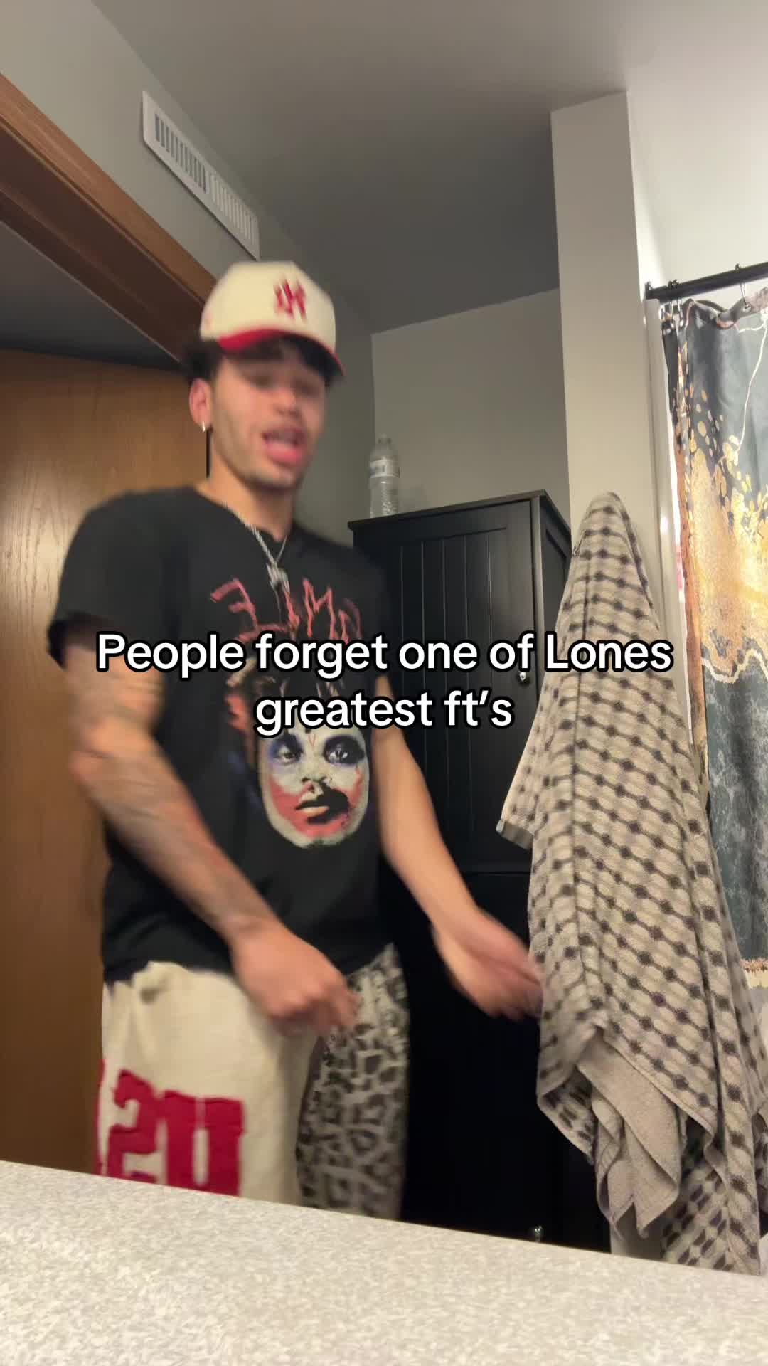 @ant🫯