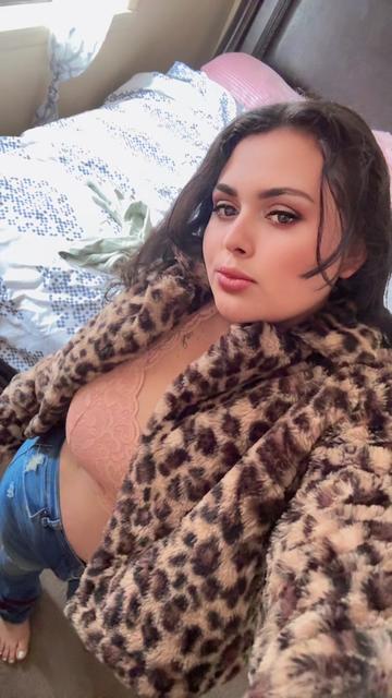 @Selena carrera