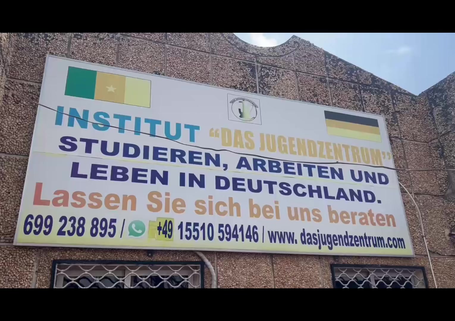 @Das Jugendzentrum 📚🇩🇪🛫