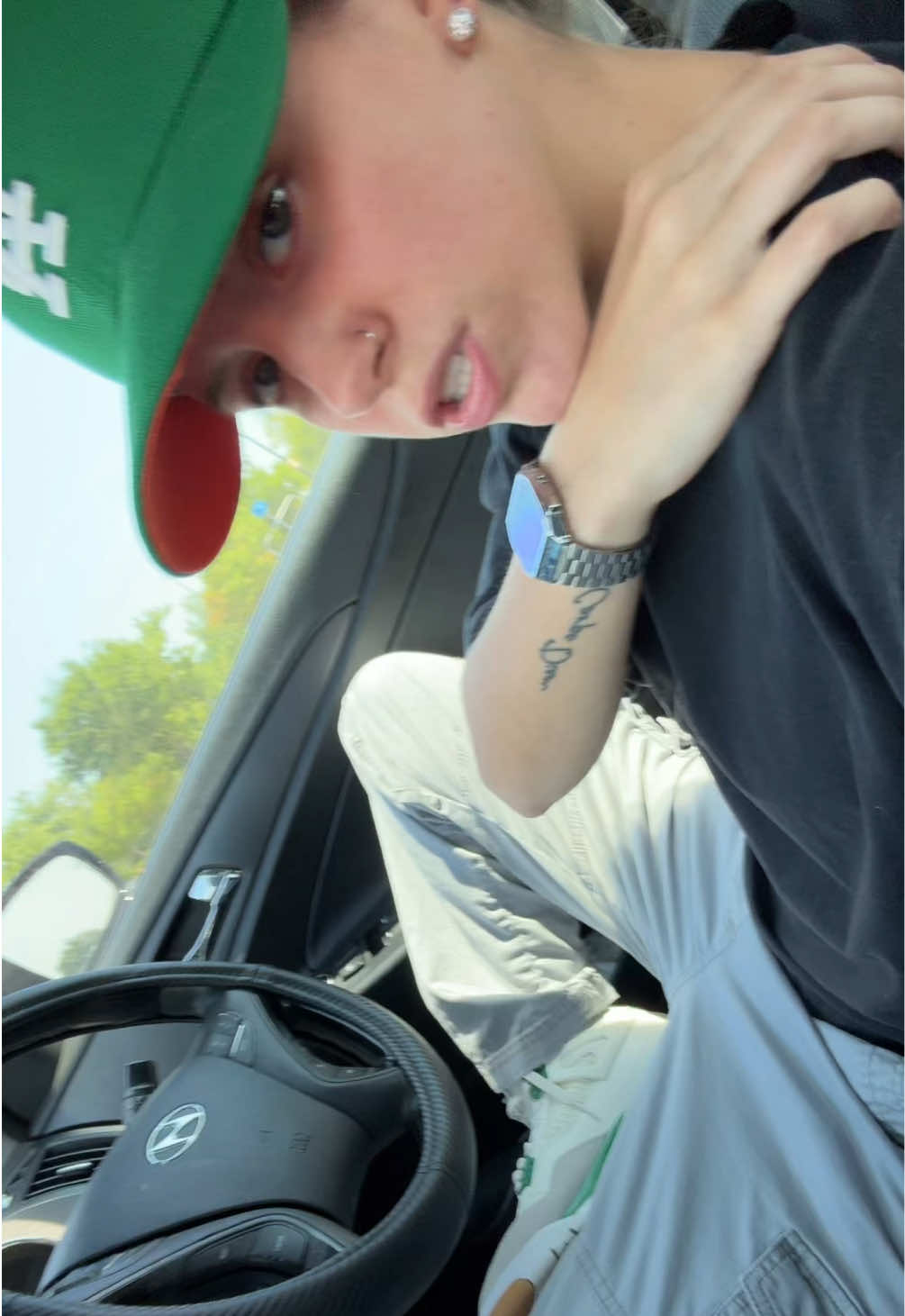 @lesbiwhiteboycarl