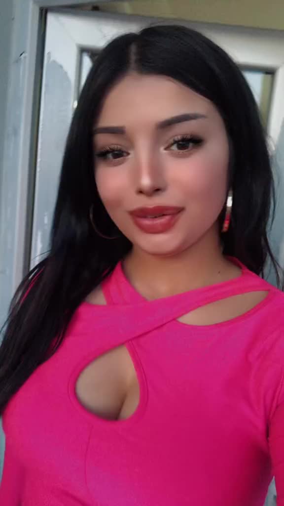 @🐣