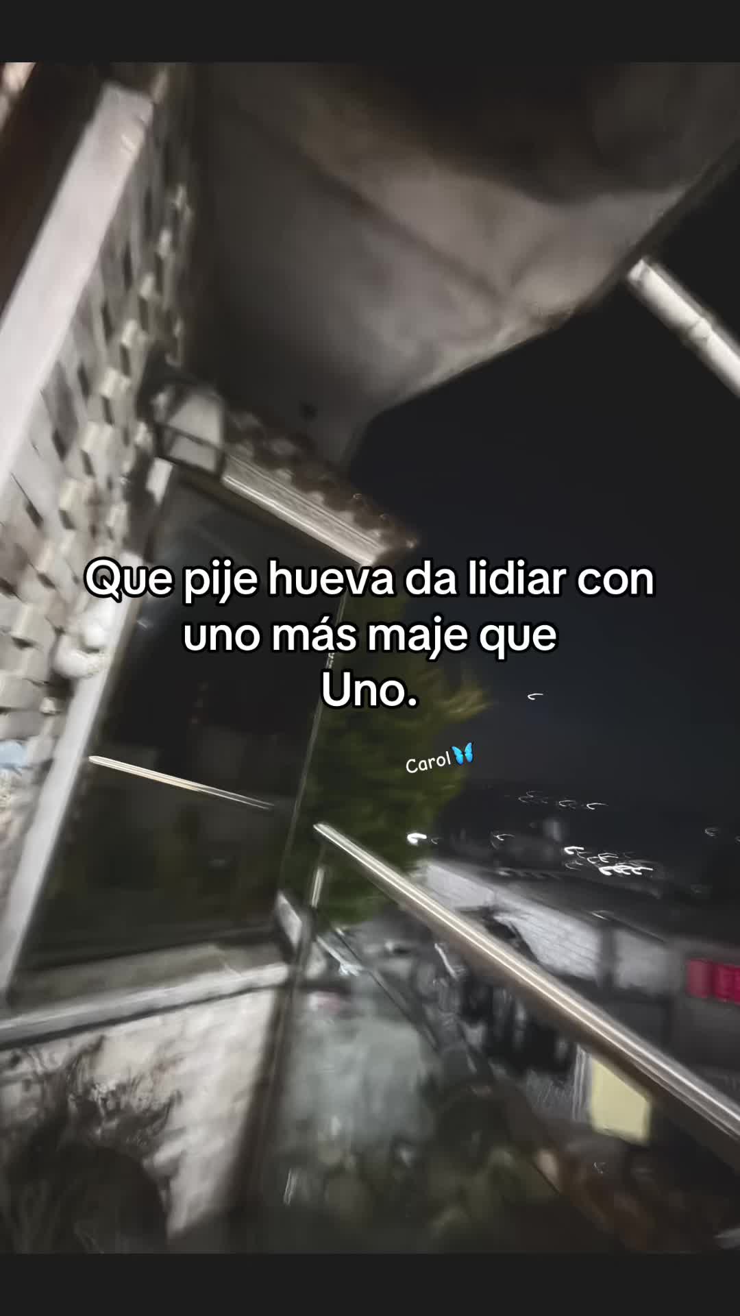 @CAROL🦋