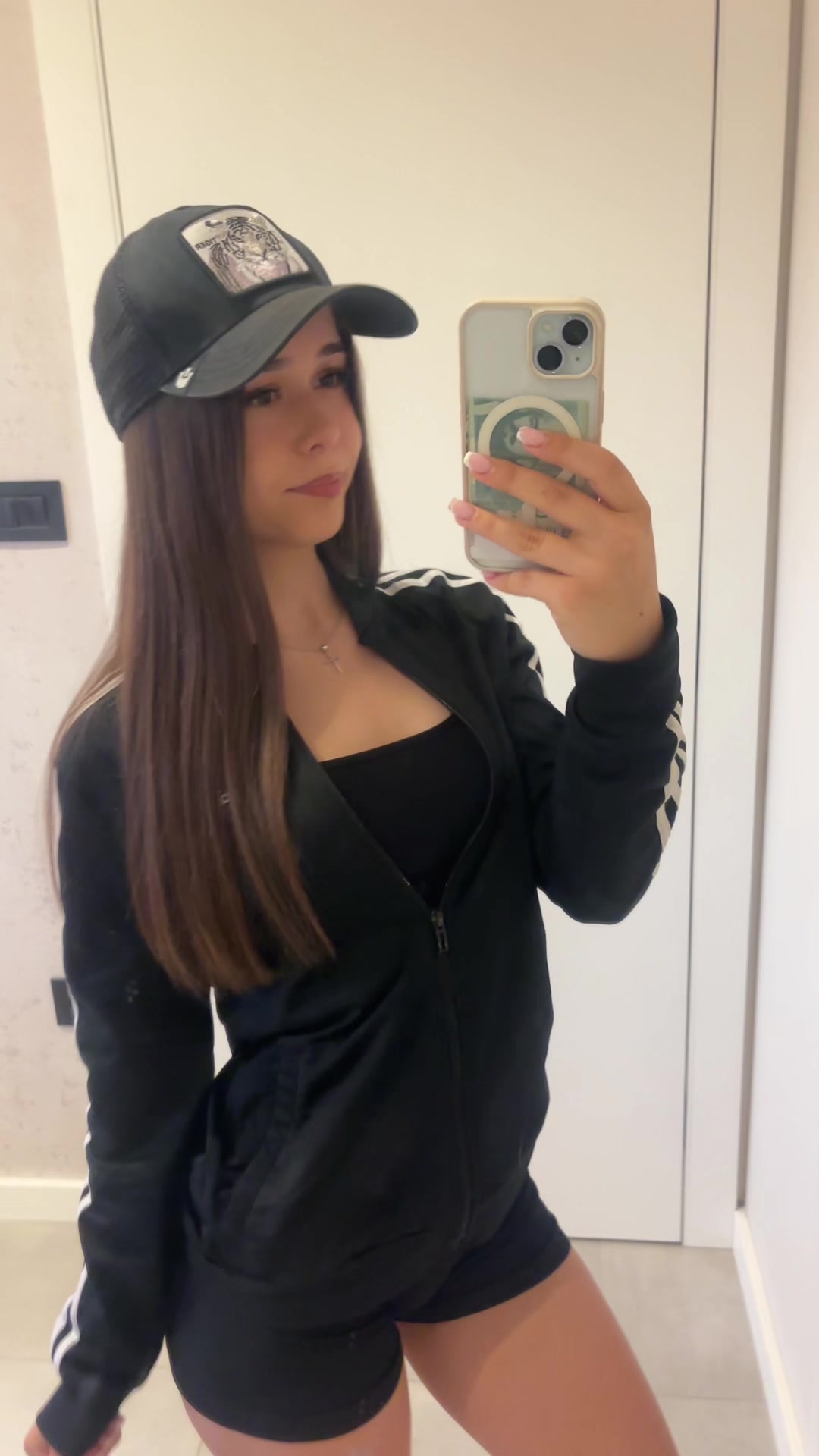 @miiia