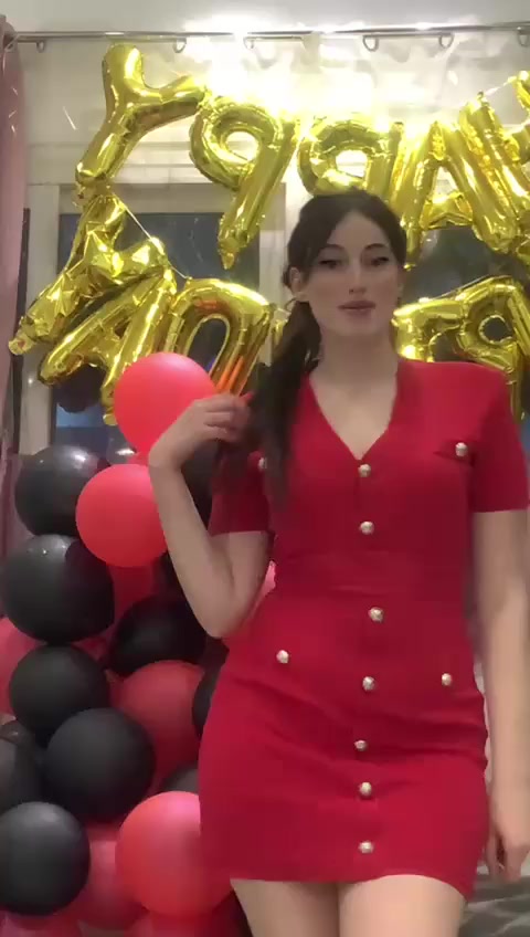 @roumaissa❤️👅
