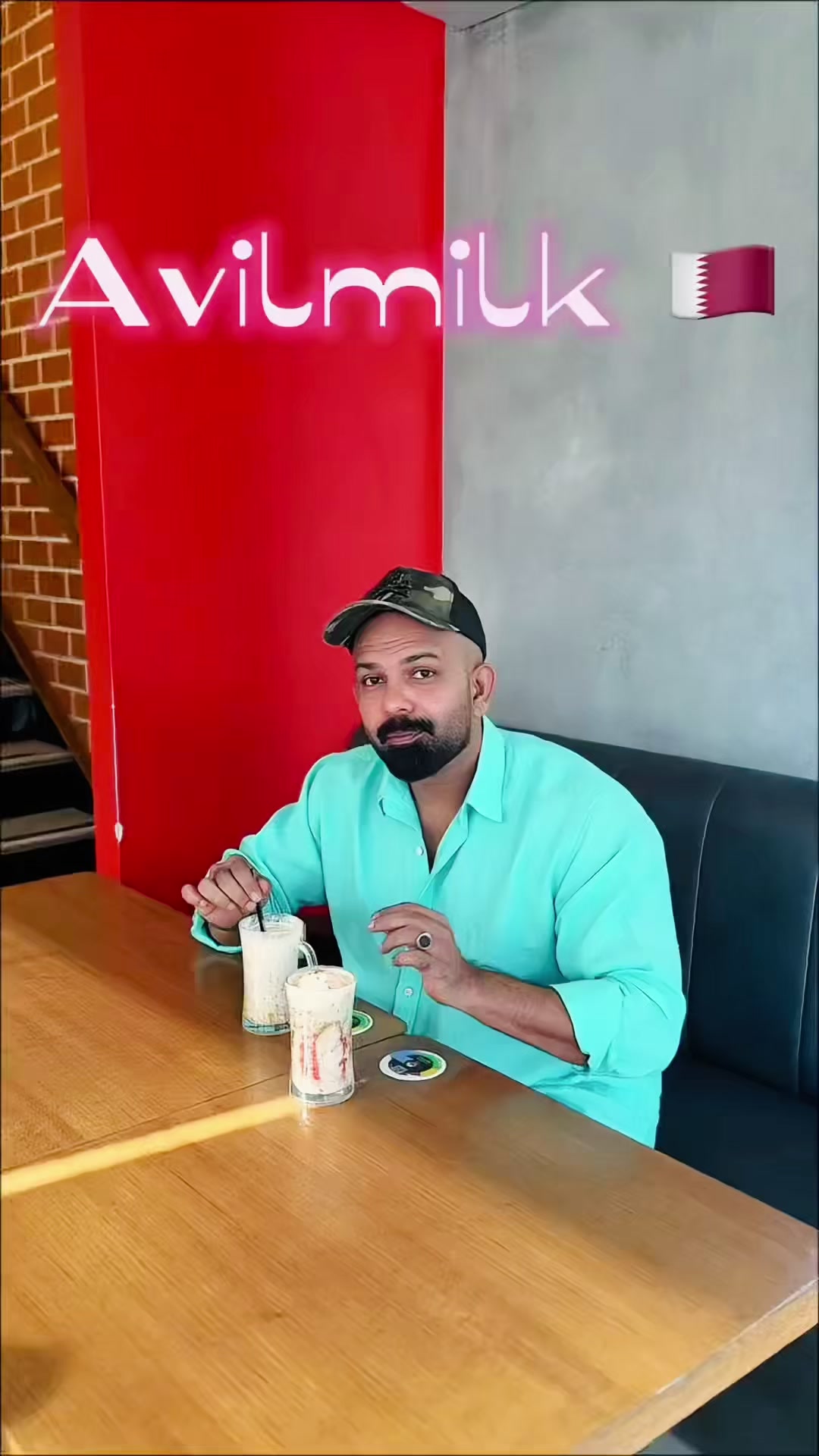 @👑തൊപ്പിക്കാരൻ👑