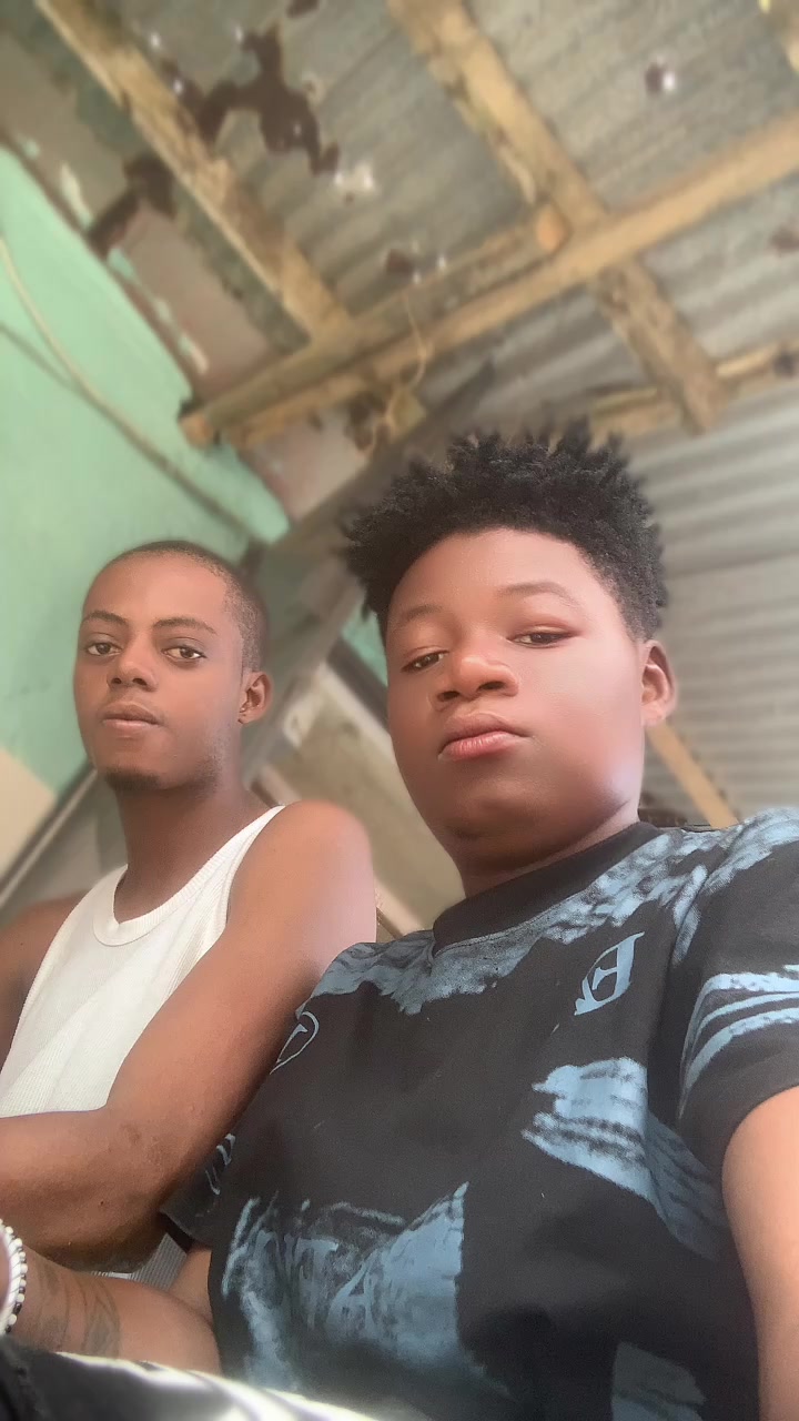 @ESCOBA EL
