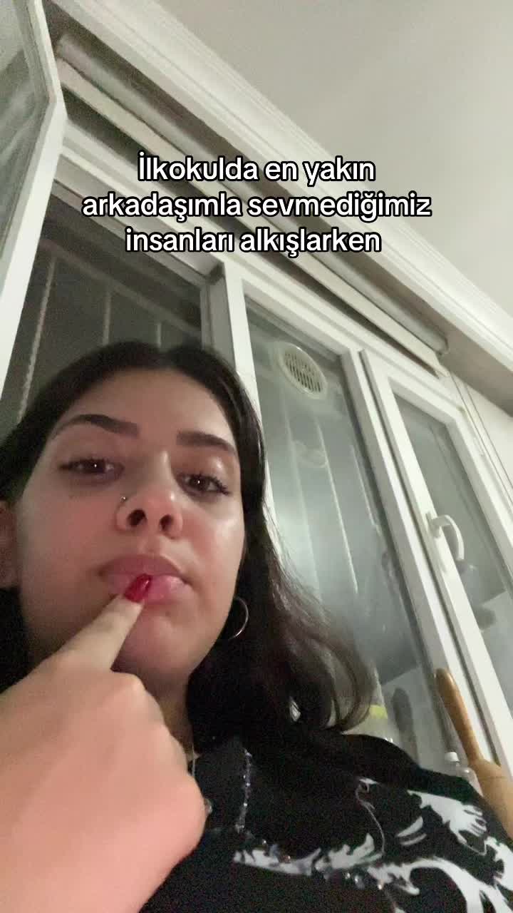 @Hatayd&uuml;r&uuml;mm😝