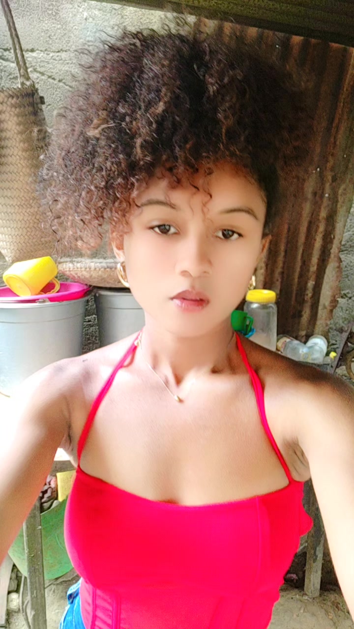 @Luciana