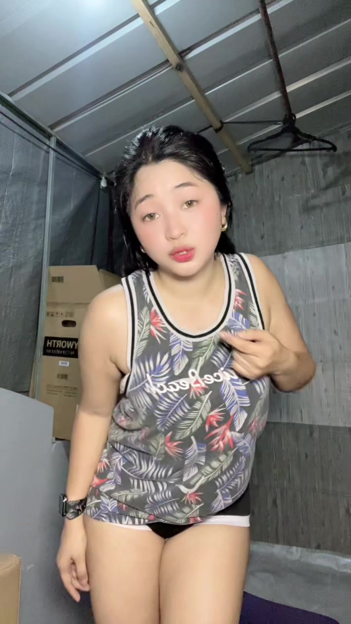 @Sirenang Chinita ᥫ᭡.