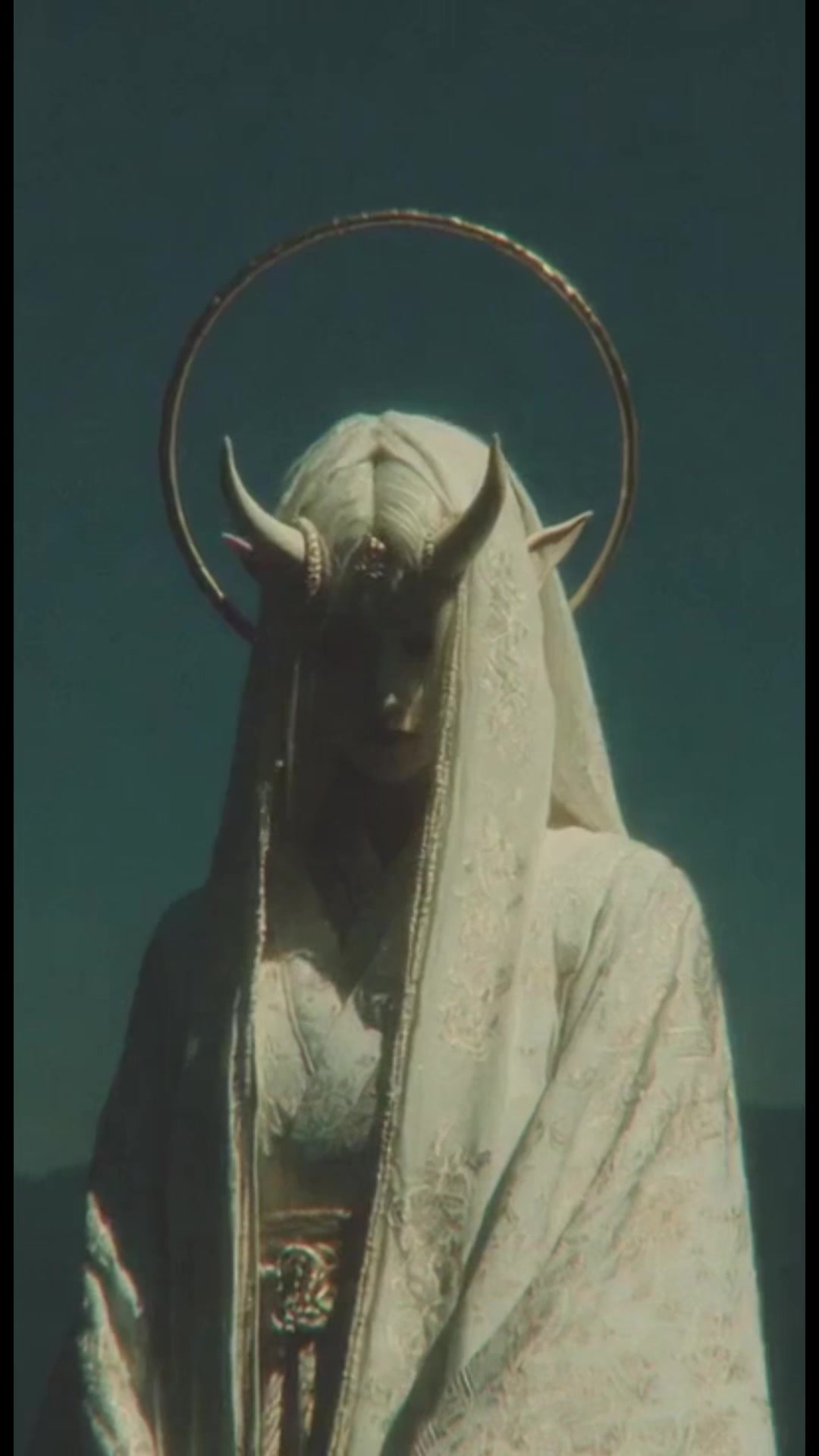 @𝕱𝖚𝖑𝖑𝖚𝖘𝖙𝖎𝖈𝖊