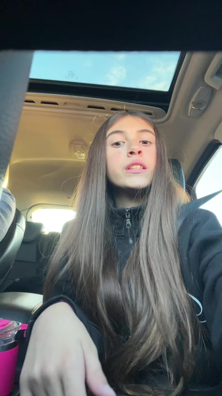 @Delfiiinita𓆉𓇼🎱🪩