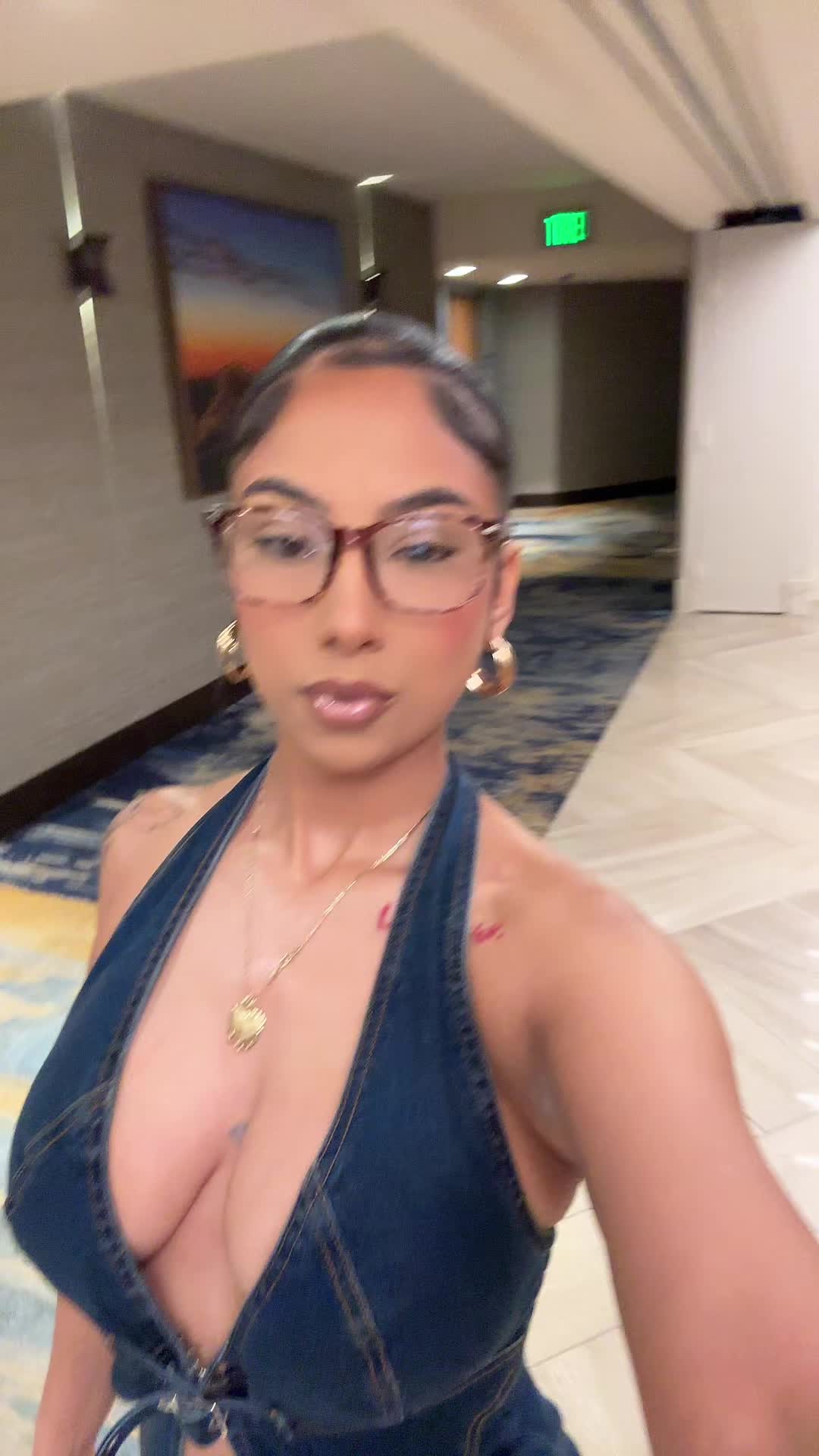 @🌼