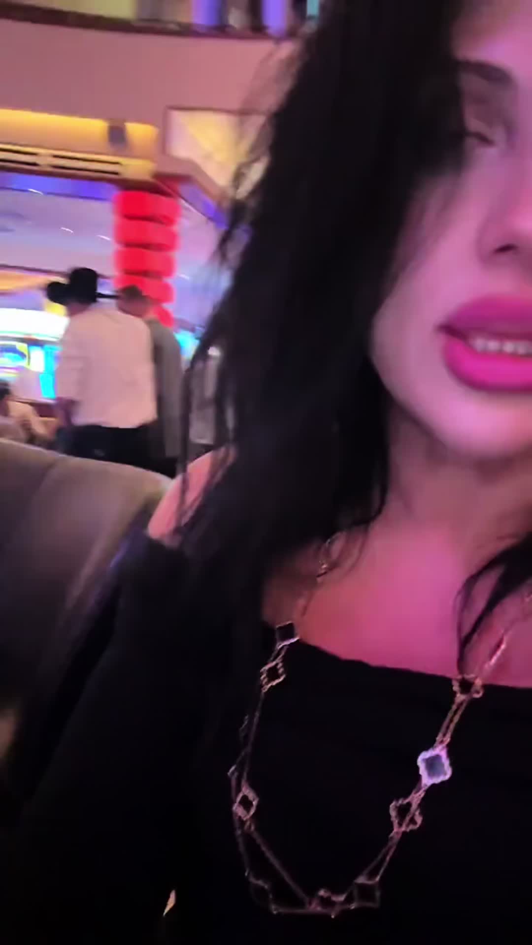 @Dolly_Canadezika