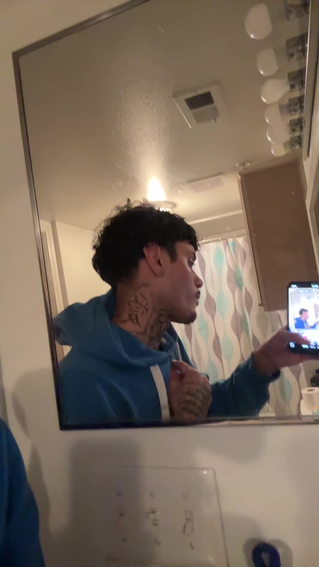 @e